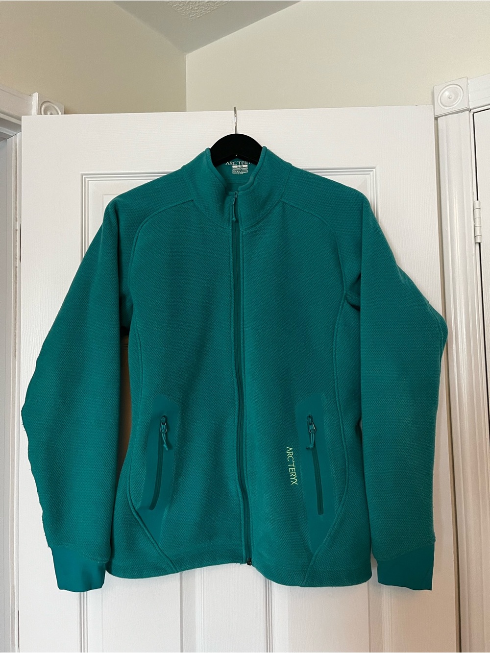 Arc’teryx Zip Up